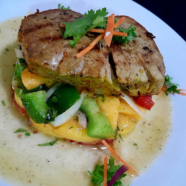 Chicken Manggo Salsa